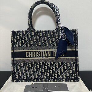 Dior Book Tote Medium Blue Oblique